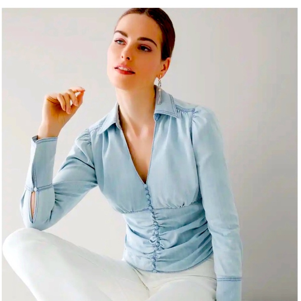 White House Black Market WHBM Chambray Button Detail Ruched Waist Denim Shirt 10